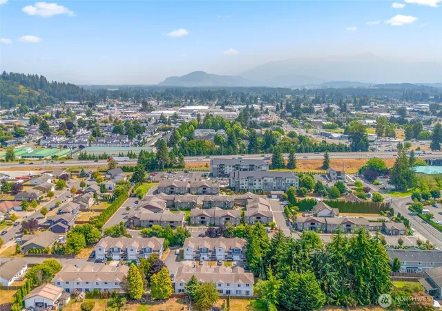 Photo 2 of Townhouse for sale at 496 Harvest Edge Pl, Burlington, WA 98233 | MLS# NWM2569780 | Listing updated on 2026-09-26