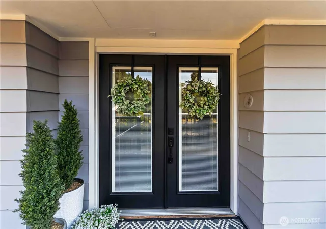Photo 4 of Single family home for sale at 231 Ring Rd, Kalama, WA 98625 | MLS# NWM2569794 | Listing updated on 2026-09-29