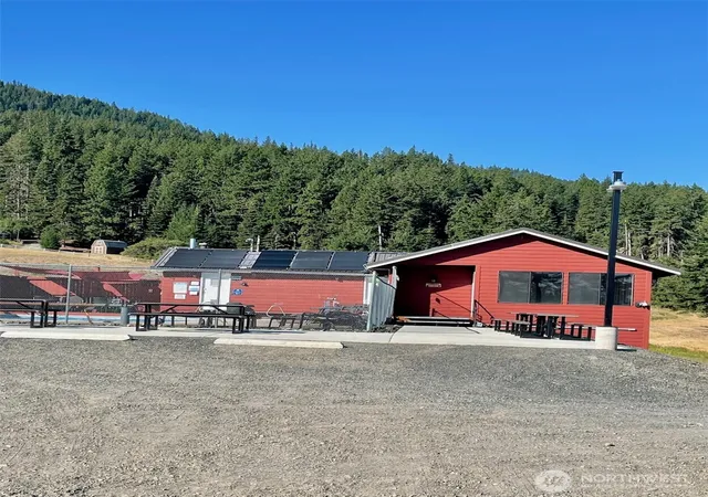 Photo 3 of Land for sale at 1290 Rodeo Rd, Cle Elum, WA 98922 | MLS# NWM2569817 | Listing updated on 2026-09-23