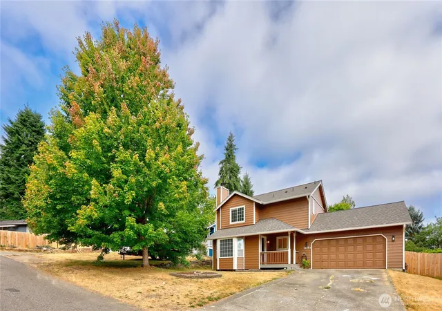 Photo 1 of Sale Pending at 7175 E Raintree Ln, Port Orchard, WA 98366 | MLS# NWM2569819 | Listing updated on 2026-09-20