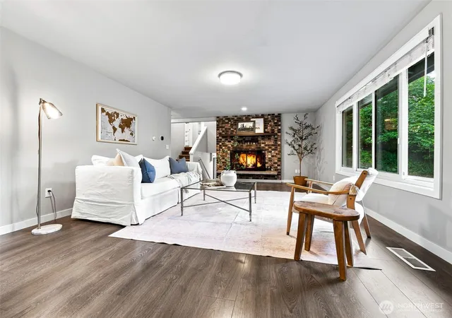 Photo 2 of Single family home for sale at 8925 Timber Loop Se, Olympia, WA 98513 | MLS# NWM2569820 | Listing updated on 2026-09-30