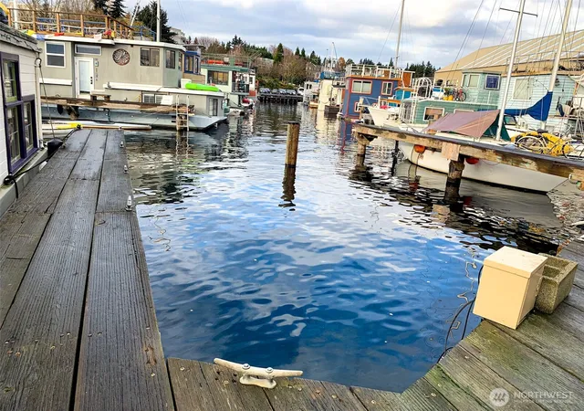 Photo 1 of Land for sale at 2143 N Northlake Way #27, Seattle, WA 98103 | MLS# NWM2569842 | Listing updated on 2026-09-23