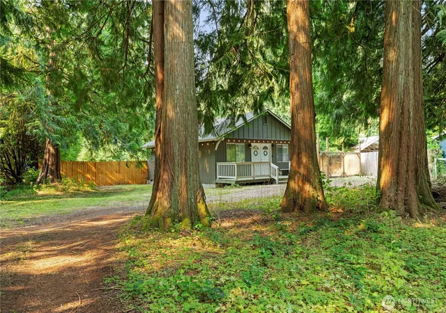 Photo 2 of Single family home for sale at 42032 N Shore Ln, Concrete, WA 98237 | MLS# NWM2569849 | Listing updated on 2026-09-28