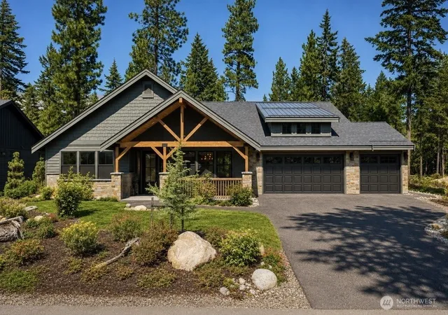 Photo 1 of Single family home for sale at 1170 Domerie Park Loop, Cle Elum, WA 98922 | MLS# NWM2569859 | Listing updated on 2026-09-30