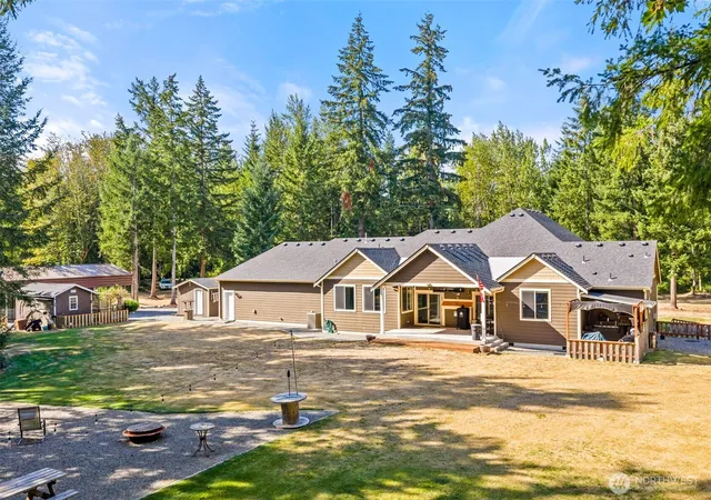 Photo 4 of Single family home for sale at 14512 Brenda Dr SE, Yelm, WA 98597 | MLS# NWM2569860 | Listing updated on 2026-09-25