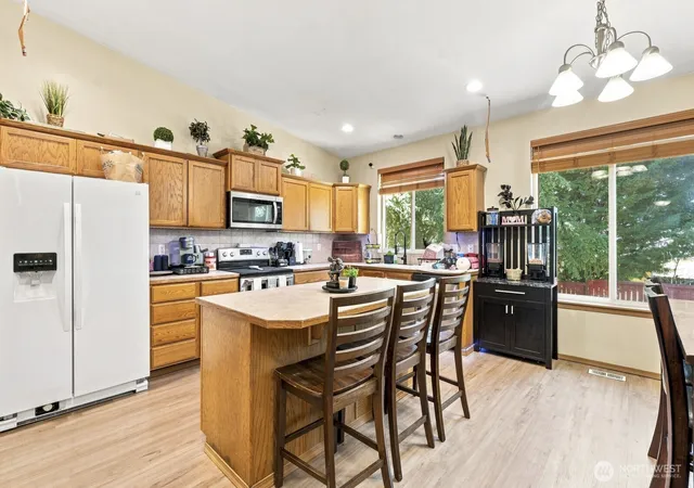 Photo 4 of Sale Pending at 10469 Yelm Terra St SE, Yelm, WA 98597 | MLS# NWM2569886 | Listing updated on 2026-09-30