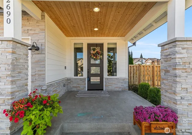 Photo 2 of Single family home for sale at 2690 Wyrick Ct, Enumclaw, WA 98022 | MLS# NWM2569910 | Listing updated on 2026-10-01