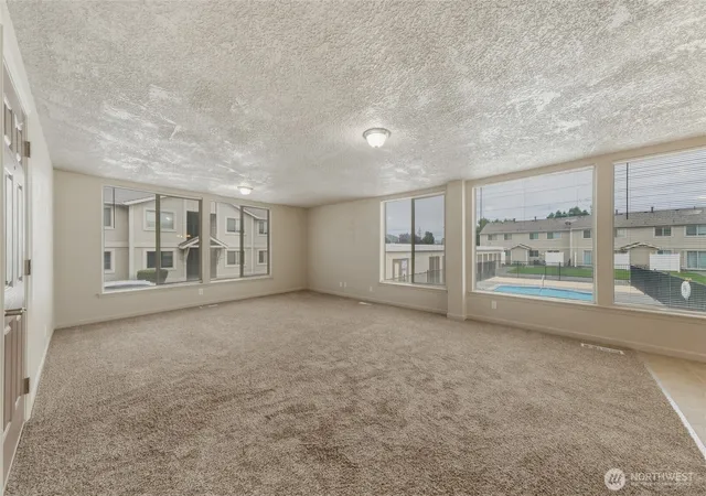 Photo 3 of Sale Pending at 1931 Melrose St #101, Walla Walla, WA 99362 | MLS# NWM2569916 | Listing updated on 2026-10-03