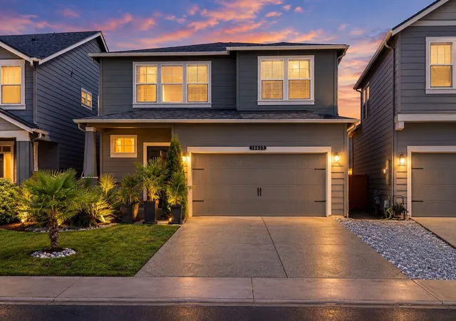 Single family home for sale at 18625 110th Avenue E, Puyallup, WA 98374 | MLS# NWM2569928