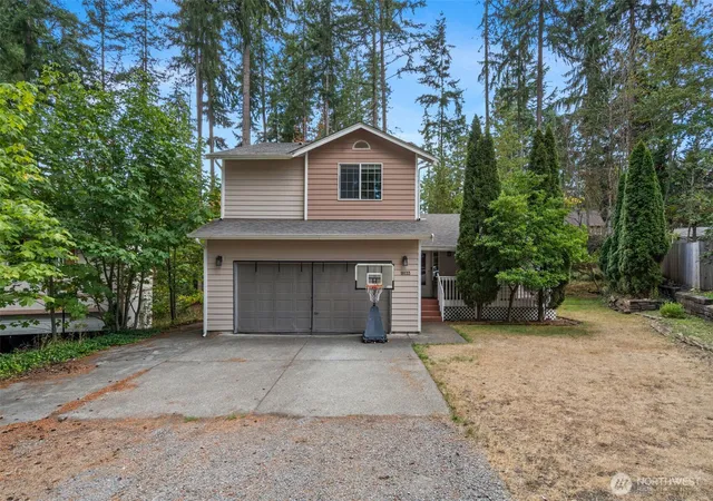Photo 1 of Single family home for sale at 18133 Stoney Ct Se, Yelm, WA 98597 | MLS# NWM2569932 | Listing updated on 2026-09-23