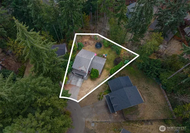 Photo 3 of Single family home for sale at 18133 Stoney Ct Se, Yelm, WA 98597 | MLS# NWM2569932 | Listing updated on 2026-09-23