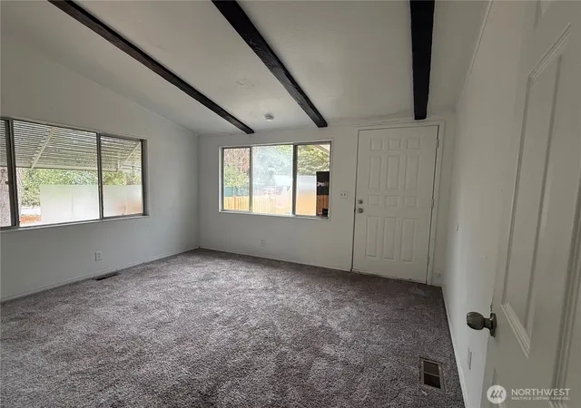 Photo 4 of Manufactured home for sale at 11316 SE 226th Street, Kent, WA 98031 | MLS# NWM2569933 | Listing updated on 2026-09-29