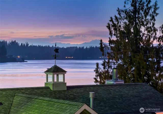 Photo 1 of Single family home for sale at 9941 Mariner Dr Nw, Olympia, WA 98502 | MLS# NWM2570006 | Listing updated on 2026-09-23