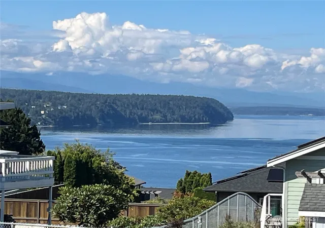 Photo 3 of Single family home for sale at 200 N Rhododendron Dr, Port Townsend, WA 98368 | MLS# NWM2570008 | Listing updated on 2026-09-25