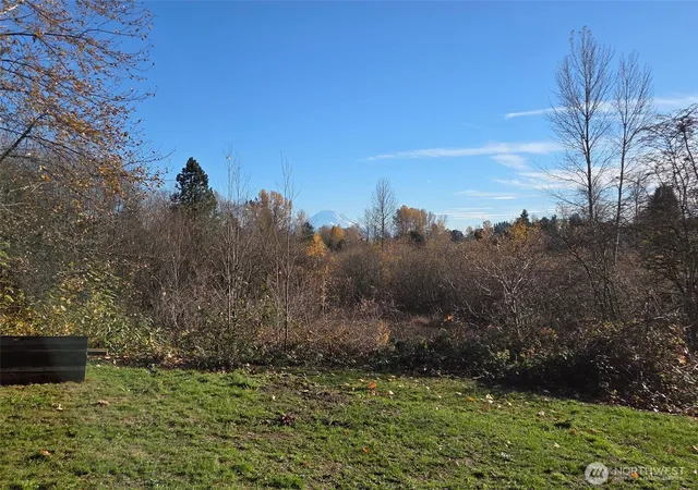 Photo 3 of Single family home for sale at 12535 Se Kent Kangley Rd, Kent, WA 98030 | MLS# NWM2570011 | Listing updated on 2026-09-30