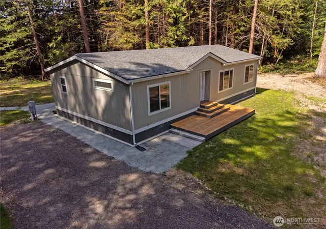 Manufactured home for sale at 871 S Lucille St, Camano Island, WA 98282 | MLS# NWM2570026