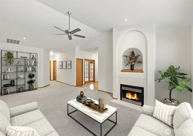 Photo 3 of Sale Pending at 11404 88th Avenue E, Puyallup, WA 98373 | MLS# NWM2570031 | Listing updated on 2026-09-24