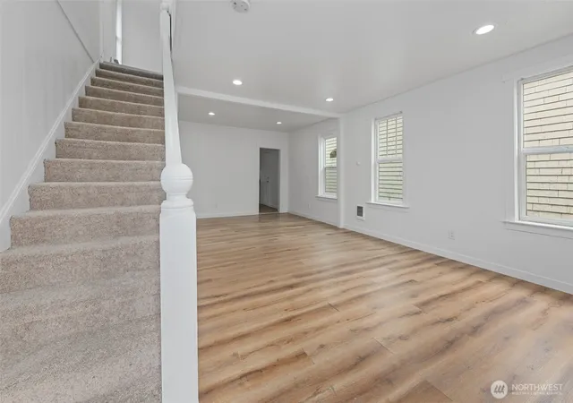 Photo 4 of Single family home for sale at 605 W 1st Street, Aberdeen, WA 98520 | MLS# NWM2570041 | Listing updated on 2026-09-28