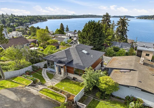 Photo 1 of Single family home for sale at 7226 S Ryan St W, Seattle, WA 98178 | MLS# NWM2570042 | Listing updated on 2026-09-23