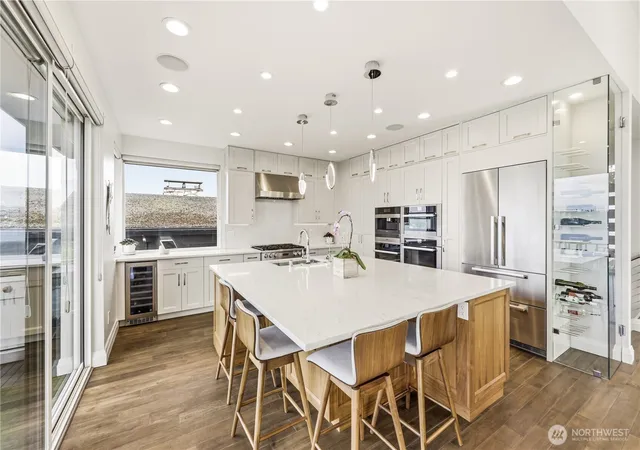 Photo 3 of Single family home for sale at 7226 S Ryan St W, Seattle, WA 98178 | MLS# NWM2570042 | Listing updated on 2026-09-23