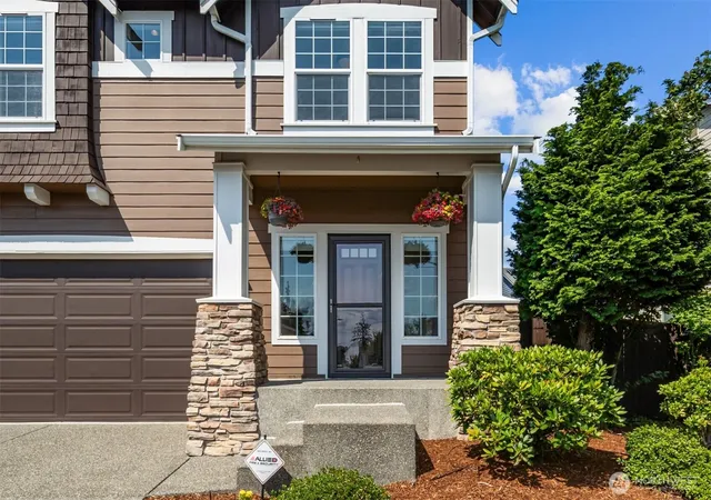 Photo 2 of Sale Pending at 5202 Ne 7th Street, Renton, WA 98059 | MLS# NWM2570050 | Listing updated on 2026-09-26