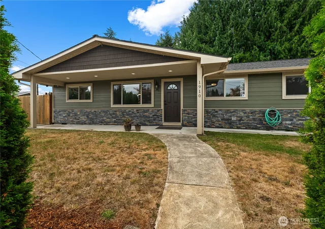 Photo 1 of Single family home for sale at 1910 110th Drive Se, Lake Stevens, WA 98258 | MLS# NWM2570052 | Listing updated on 2026-09-22