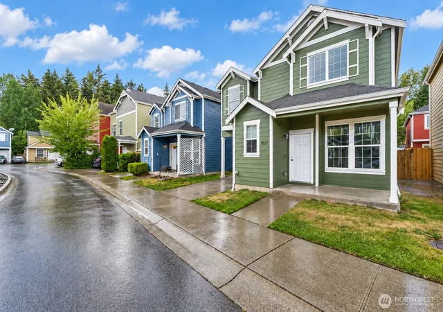 Photo 1 of Single family home for sale at 11522 7th Avenue Ct E, Tacoma, WA 98445 | MLS# NWM2570085 | Listing updated on 2026-09-24