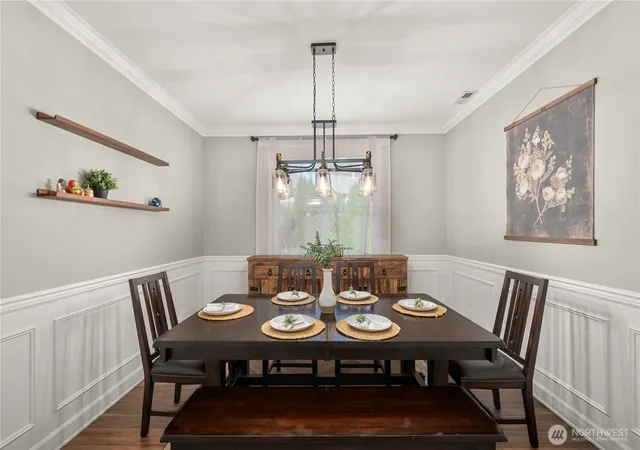 Photo 4 of Single family home for sale at 21219 SE 258th Place, Maple Valley, WA 98038 | MLS# NWM2570087 | Listing updated on 2026-10-02