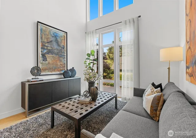 Photo 3 of Townhouse for sale at 222 10th Avenue E #D, Seattle, WA 98102 | MLS# NWM2570089 | Listing updated on 2026-10-01