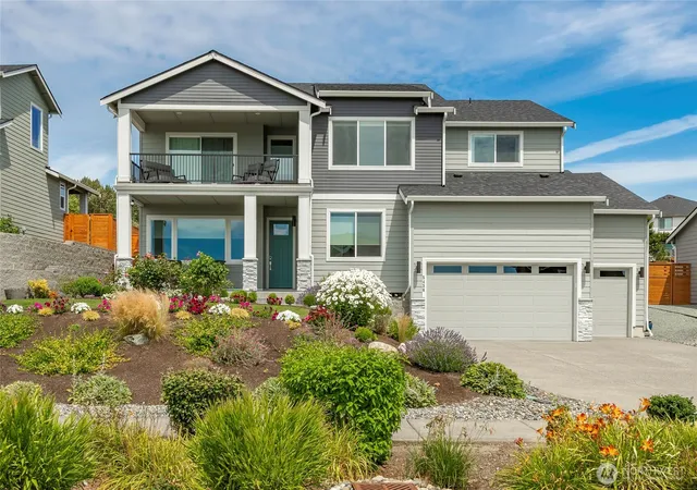 Photo 2 of Single family home for sale at 5436 Lonicera Dr, Blaine, WA 98230 | MLS# NWM2570161 | Listing updated on 2026-09-23