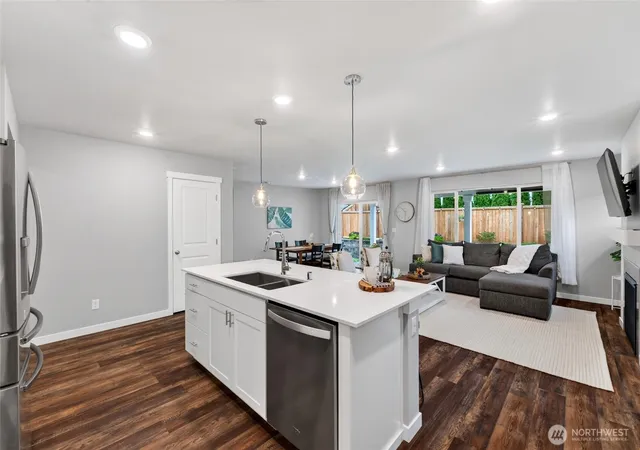 Photo 4 of Sale Pending at 17830 122nd Street Ct E, Bonney Lake, WA 98391 | MLS# NWM2570170 | Listing updated on 2026-09-25