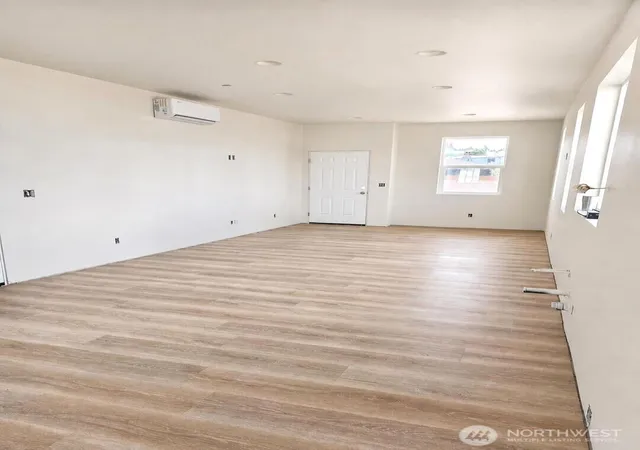 Photo 3 of Single family home for sale at 786 Mccauley Ave, Buckley, WA 98321 | MLS# NWM2570179 | Listing updated on 2026-09-23