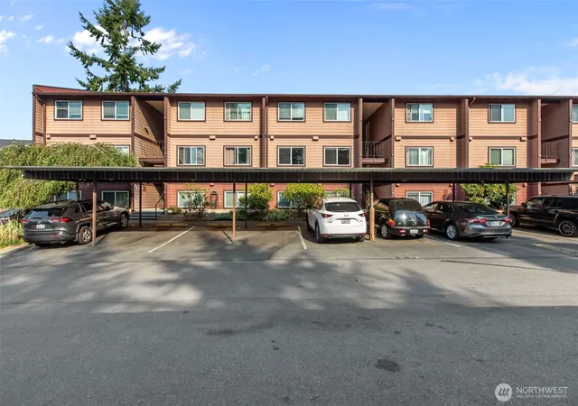 Photo 2 of Condo for sale at 17430 Ambaum Blvd S #8, Seattle, WA 98148 | MLS# NWM2570184 | Listing updated on 2026-09-23