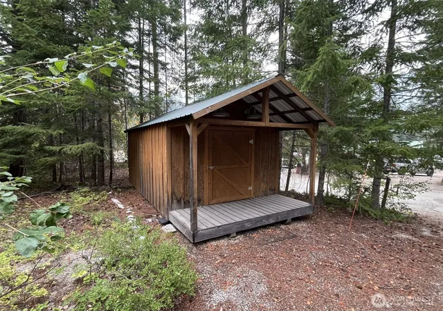 Photo 3 of Manufactured home for sale at 3019 Memory Ln, Leavenworth, WA 98826 | MLS# NWM2570189 | Listing updated on 2026-09-23