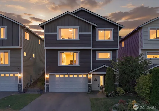 Photo 1 of Single family home for sale at 2704 S 120th Place, Seattle, WA 98168 | MLS# NWM2570197 | Listing updated on 2026-09-23