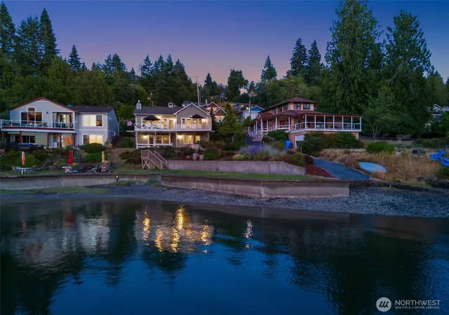 Photo 2 of Single family home for sale at 9936 9941 Mariner Dr Nw, Olympia, WA 98502 | MLS# NWM2570201 | Listing updated on 2026-09-23