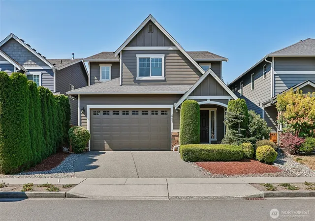 Photo 2 of Single family home for sale at 603 194th Place Se, Bothell, WA 98012 | MLS# NWM2570203 | Listing updated on 2026-09-30
