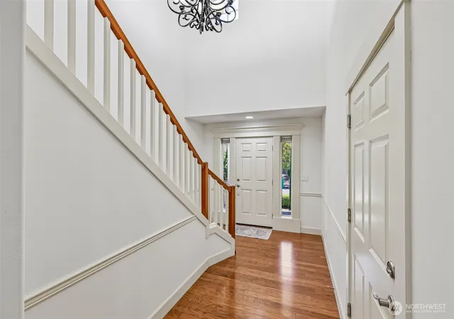 Photo 4 of Single family home for sale at 603 194th Place SE, Bothell, WA 98012 | MLS# NWM2570203 | Listing updated on 2026-09-30