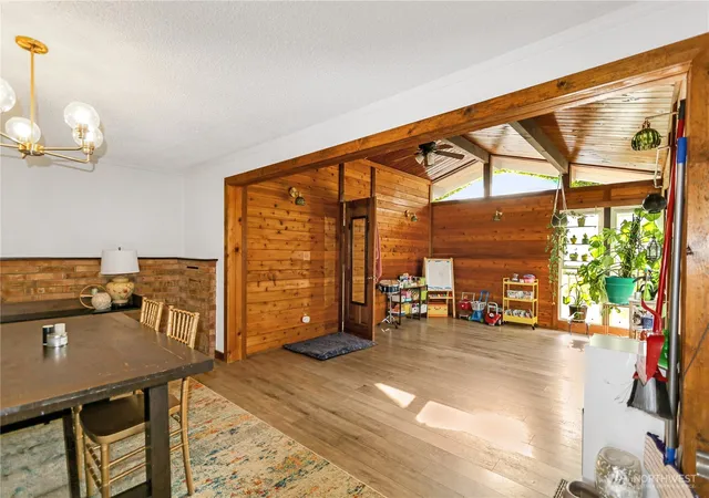 Photo 4 of Single family home for sale at 18627 32nd Avenue S, Sea Tac, WA 98188 | MLS# NWM2570204 | Listing updated on 2026-09-28