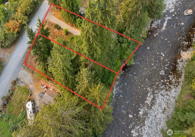 Photo 1 of Sale Pending at 127 Xx Crystal Springs Rd, Granite Falls, WA 98252 | MLS# NWM2570205 | Listing updated on 2026-08-20