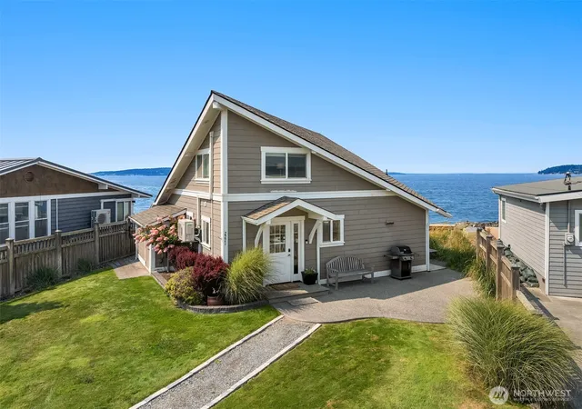 Photo 2 of Single family home for sale at 2271 Eastpoint Rd, Langley, WA 98260 | MLS# NWM2570220 | Listing updated on 2026-09-23