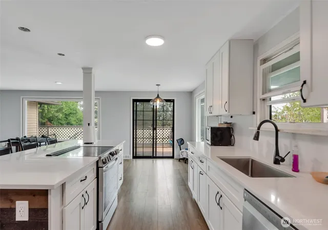 Photo 4 of Sale Pending at 2202 S 120 Street, Seattle, WA 98168 | MLS# NWM2570250 | Listing updated on 2026-09-25
