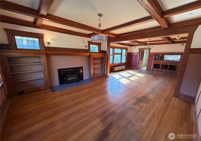 Photo 3 of Single family home for sale at 1211 N 50th Street, Seattle, WA 98103 | MLS# NWM2570255 | Listing updated on 2026-09-25