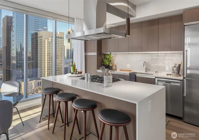 Photo 4 of Condo for sale at 800 Columbia St #2203, Seattle, WA 98104 | MLS# NWM2570262 | Listing updated on 2026-09-25