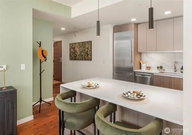 Photo 4 of Condo for sale at 800 Columbia St #2305, Seattle, WA 98104 | MLS# NWM2570271 | Listing updated on 2026-09-25