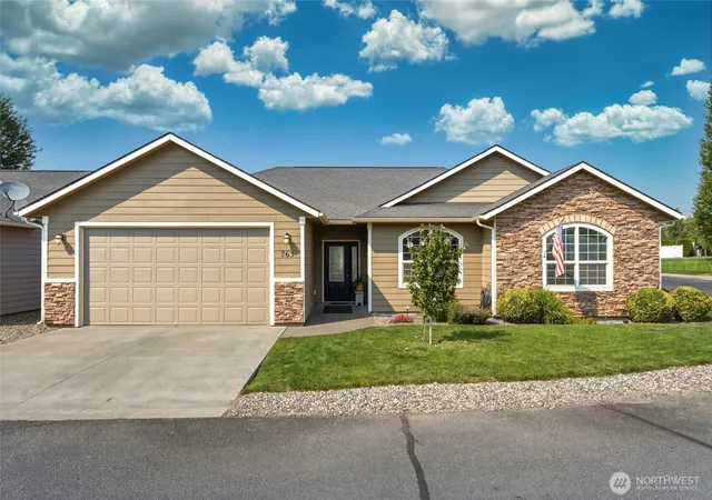 Photo 1 of Single family home for sale at 763 Se Bedford Loop, College Place, WA 99324 | MLS# NWM2570274 | Listing updated on 2026-10-03
