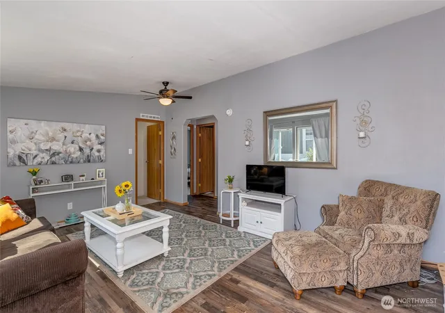Photo 4 of Manufactured home for sale at 20227 80th Avenue NE #68, Arlington, WA 98223 | MLS# NWM2570275 | Listing updated on 2026-09-23