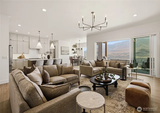 Photo 3 of Single family home for sale at 542 Harvest Ridge Dr, Chelan, WA 98816 | MLS# NWM2570288 | Listing updated on 2026-09-24