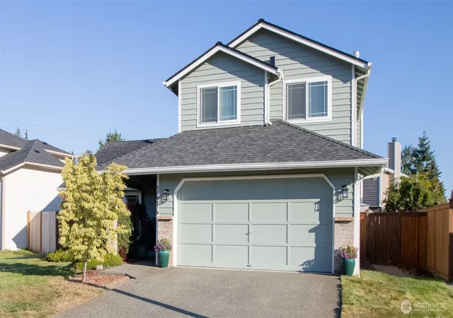 Photo 1 of Single family home for sale at 1416 352nd Ct, Federal Way, WA 98023 | MLS# NWM2570292 | Listing updated on 2026-09-29