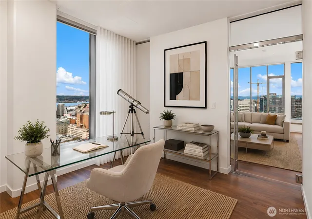 Photo 3 of Condo for sale at 800 Columbia St #3605, Seattle, WA 98104 | MLS# NWM2570293 | Listing updated on 2026-09-25